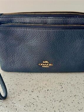 COACH Navy Pebbled Leather Zip Wristlet with Gold Hardware